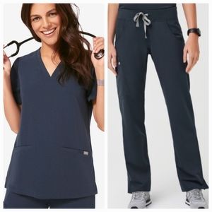 NWT Dark Harbor Figs Scrubs Set M/MP